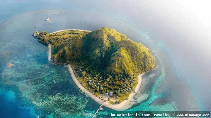 wisata Pulau Kenawa yang mempesona