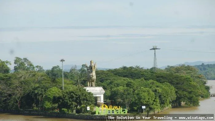 wisata Pulau Kumala, keindahan alam