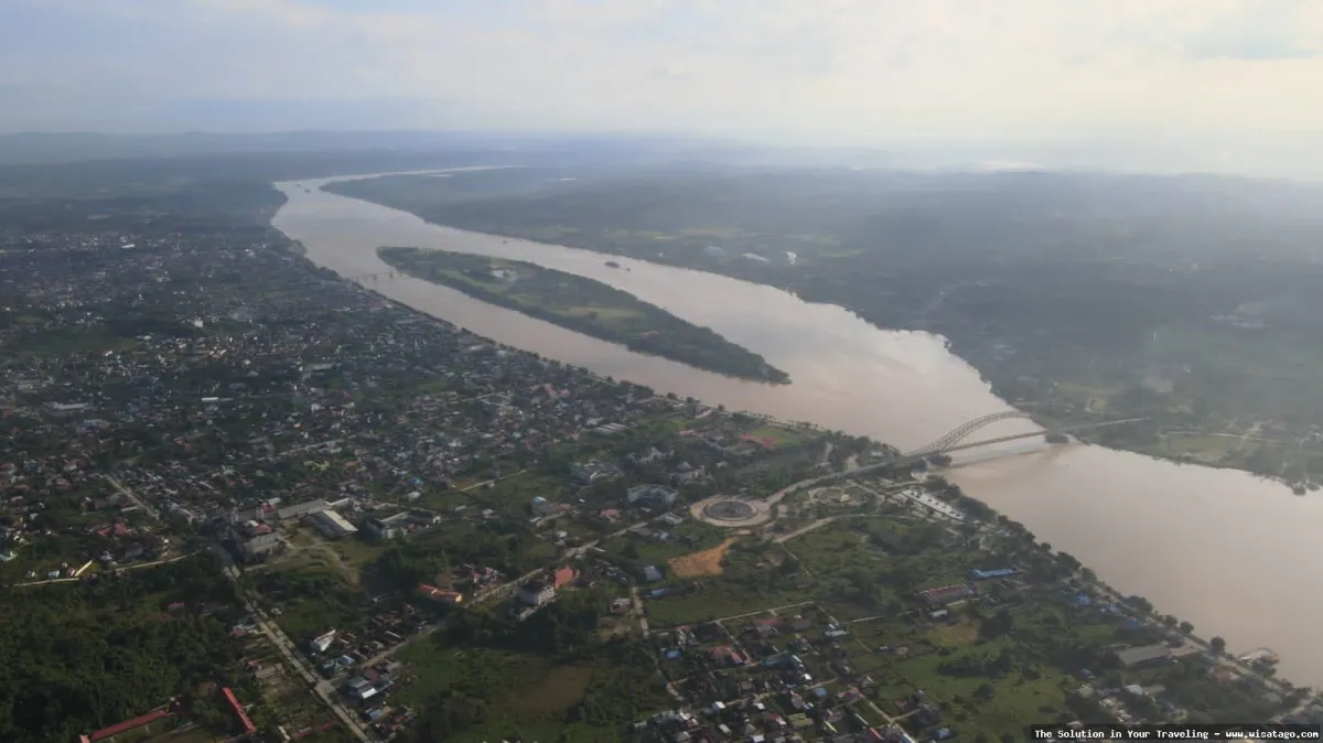 Wisata Pulau Kumala, keindahan alam.