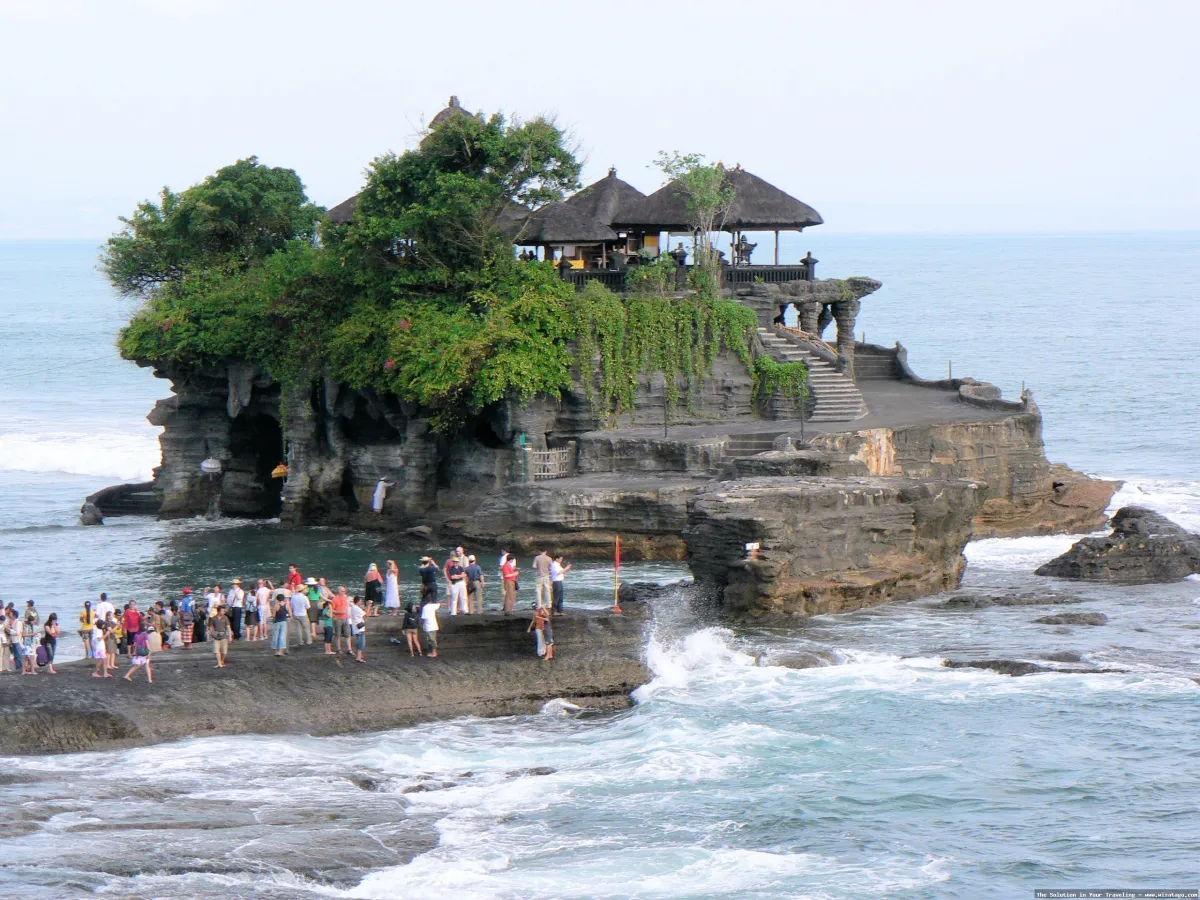 Wisata Pulau Laut yang memukau.