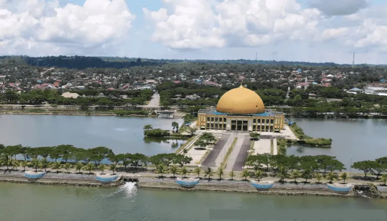 Wisata Pulau Muna, eksplorasi keindahan alam