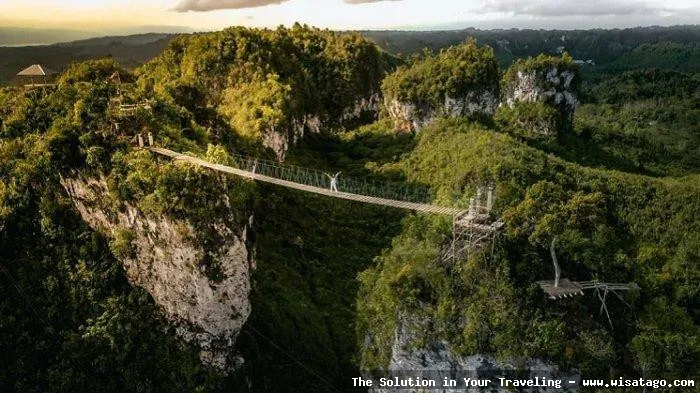 Wisata Pulau Muna: pantai pasir putih