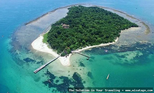 Wisata Pulau Panjang, pantai yang indah