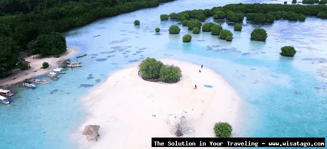 Wisata Pulau Pasir yang memukau