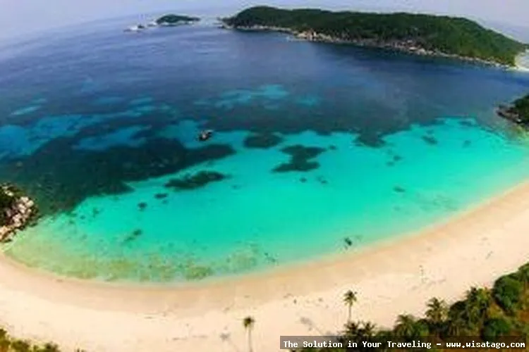 Wisata Pulau Penjalin yang mempesona.