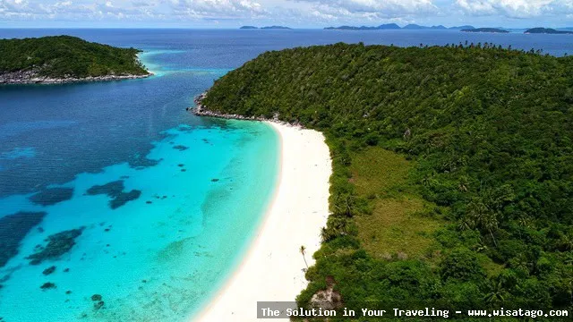 Wisata Pulau Penjalin, pantai yang indah