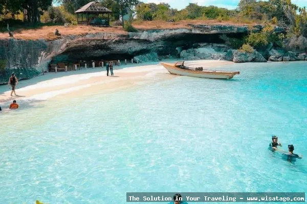 Wisata Pulau Selayar: pantai yang indah