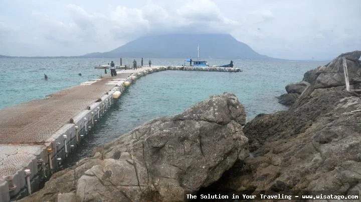 wisata Pulau Senoa yang memukau