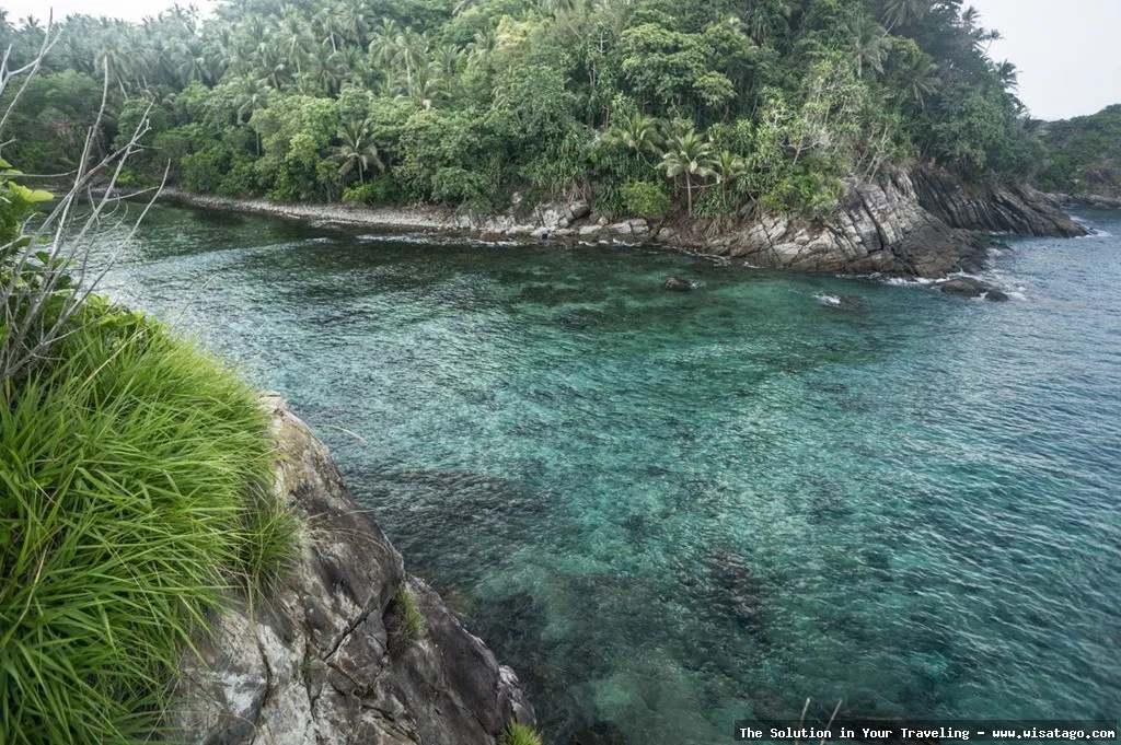 Wisata Pulau Senoa yang mempesona