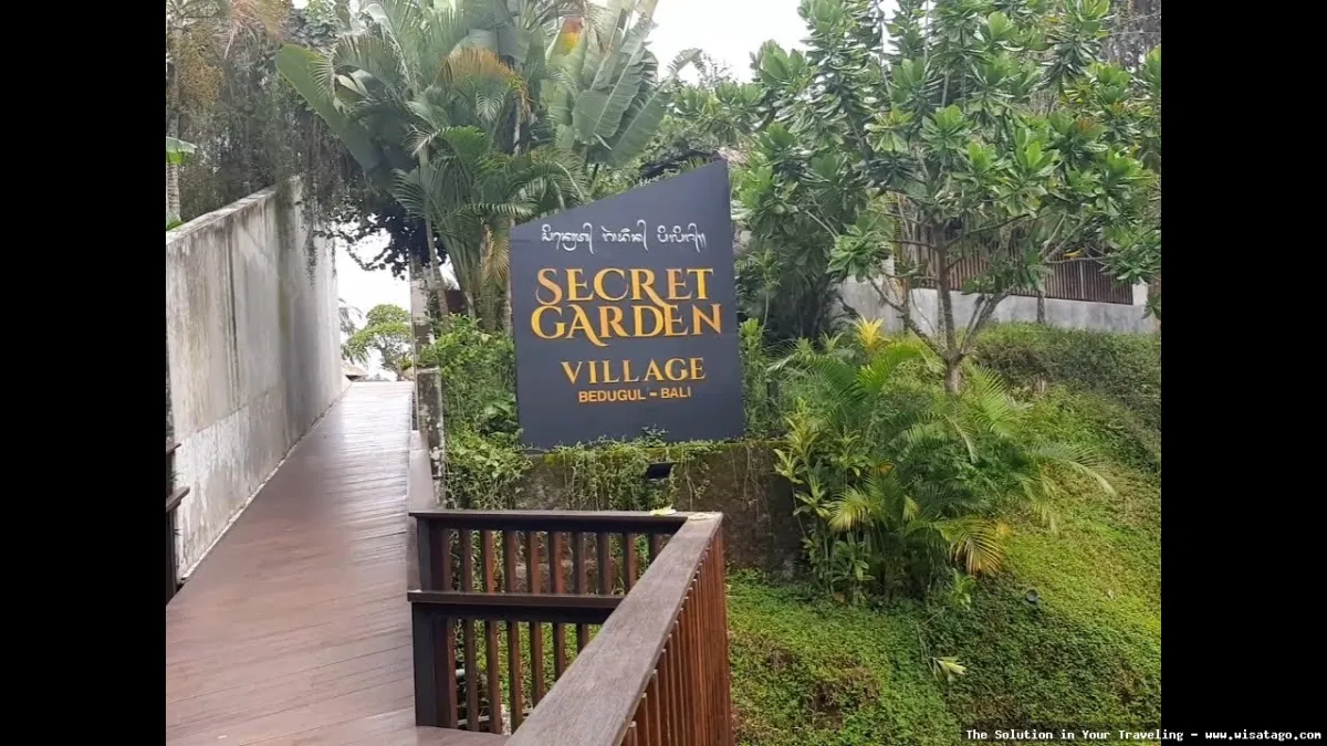 Wisata Secret Garden Village yang indah.