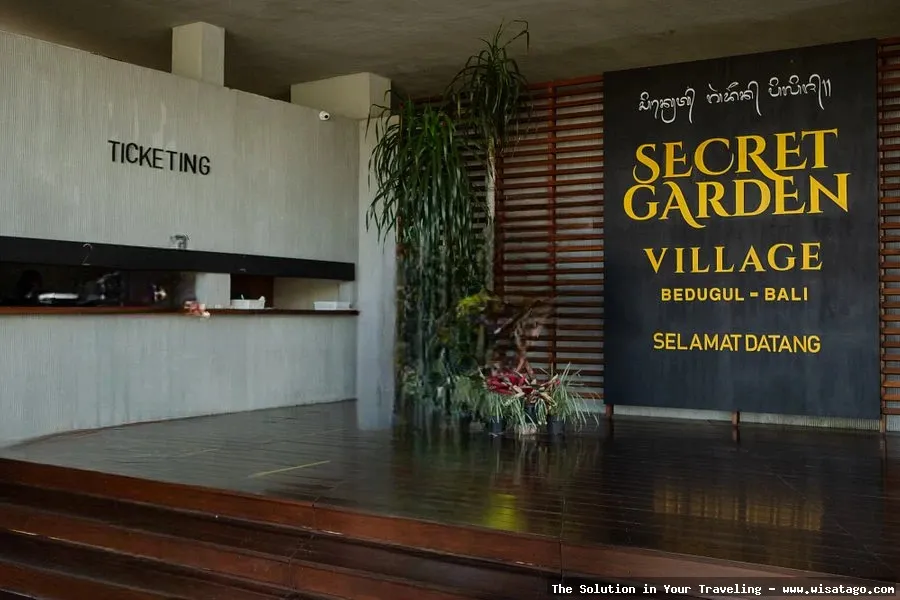 Wisata Secret Garden Village yang indah.