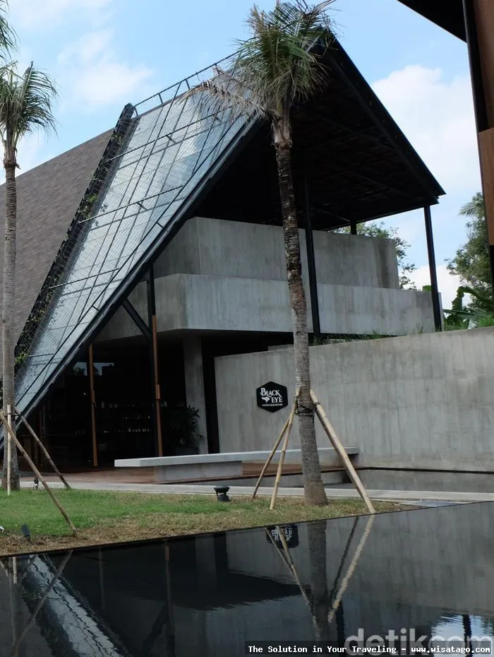 wisata Secret Garden Village yang indah