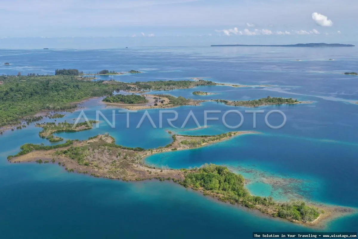 Wisata Simeulu: pantai pasir putih
