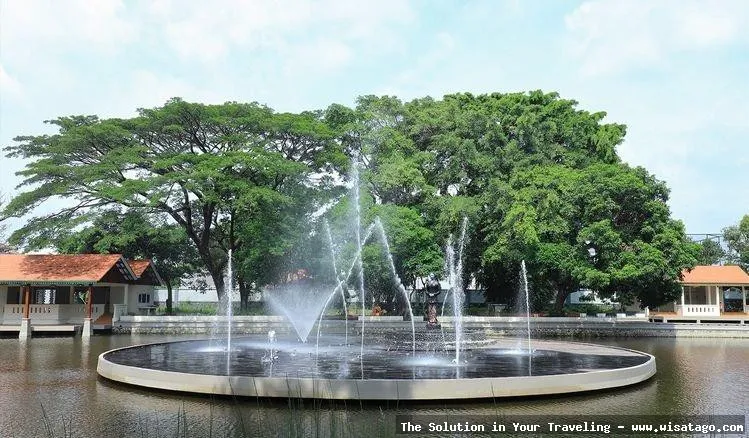 Wisata Taman Balekambang yang asri.