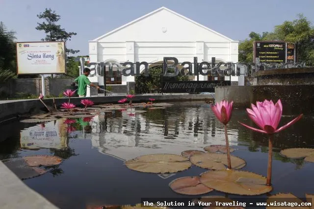 Wisata Taman Balekambang yang menawan