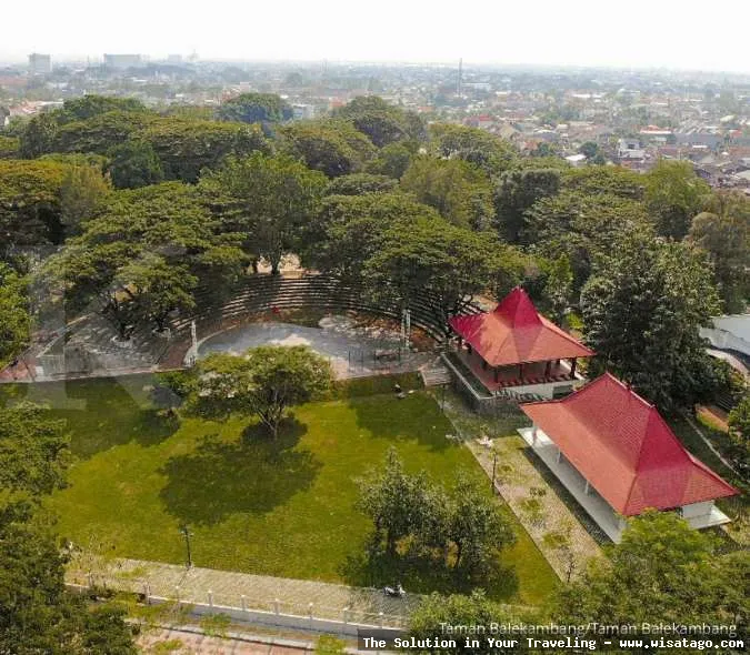 Wisata Taman Balekambang yang menawan