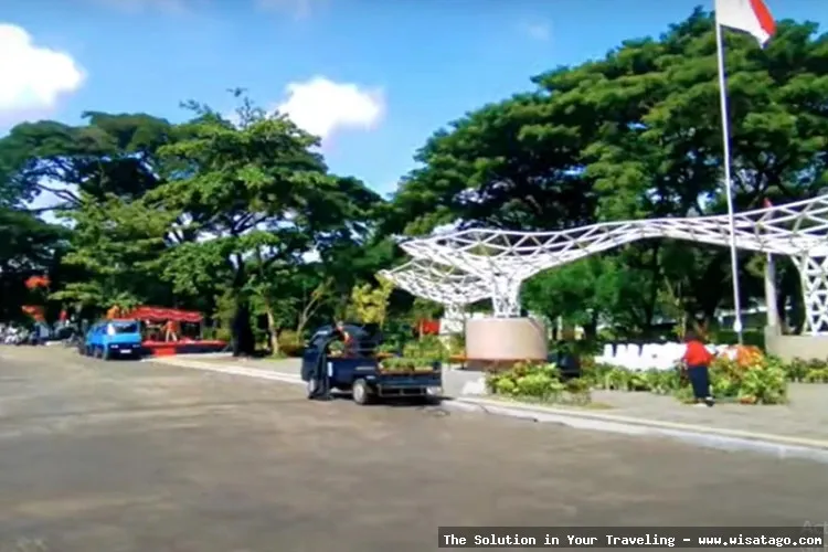 Wisata Taman Balekambang yang asri