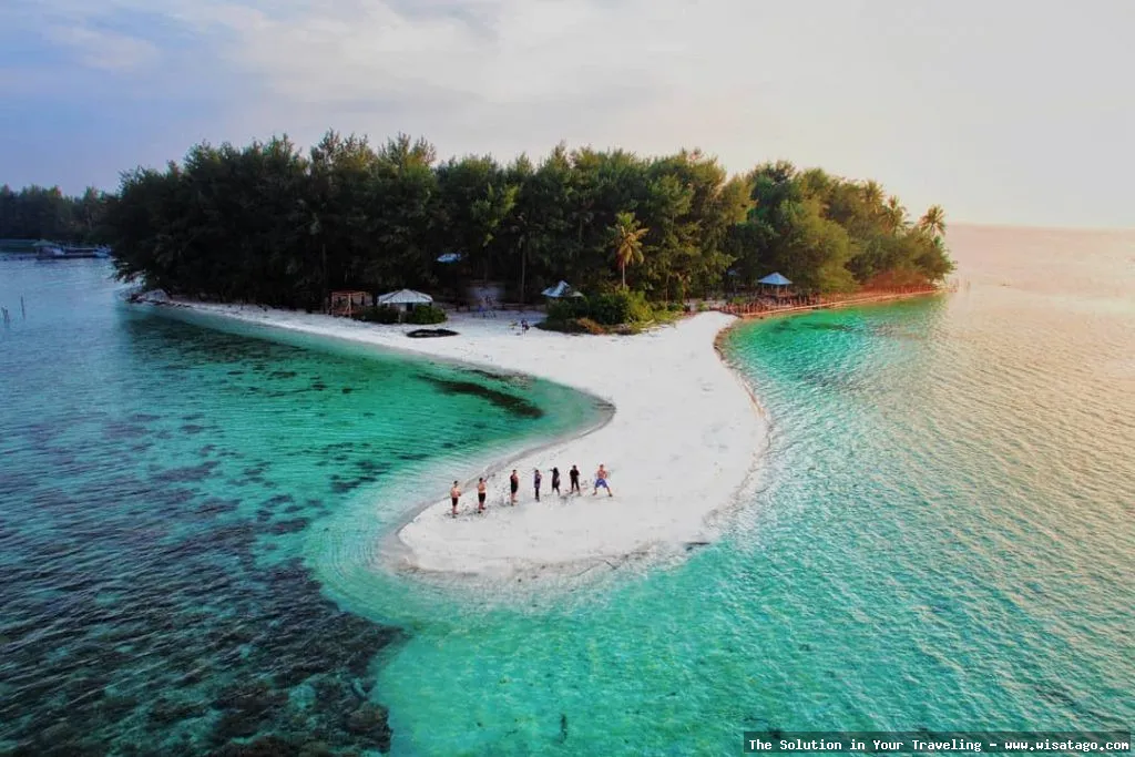 Wisata Taman Nasional Karimunjawa yang indah