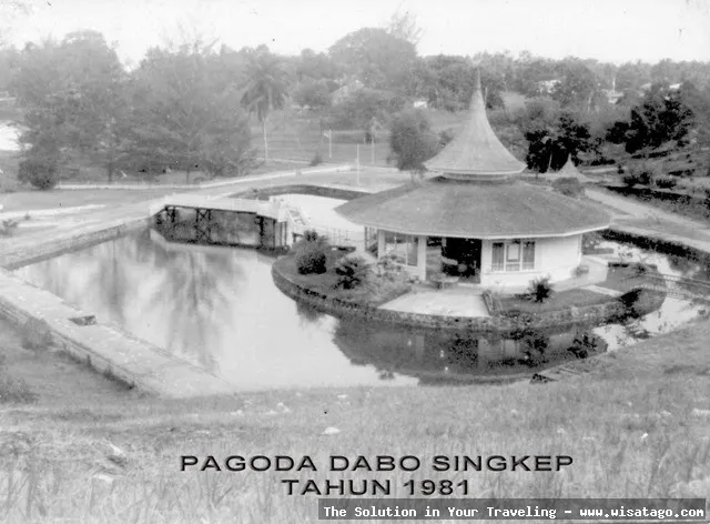 Wisata Taman Pagoda Dabo Singkep indah
