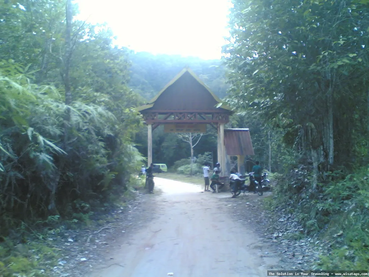 Wisata Taman Pagoda Dabo Singkep indah