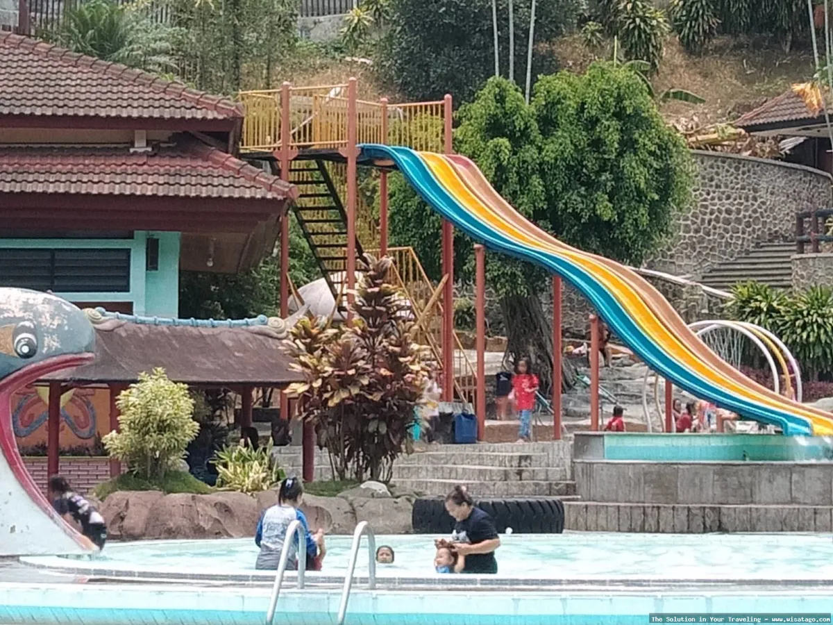 wisata Taman Wisata Tlogomas yang indah