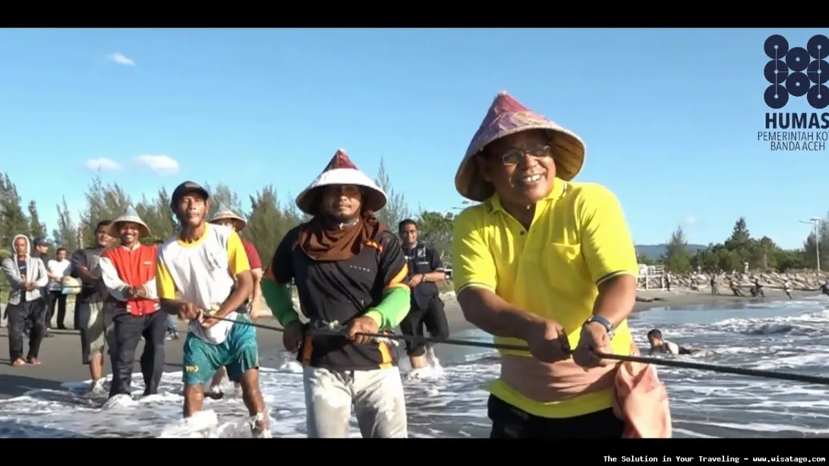 Wisata TARIK PUKAT DESA SUA SUA.