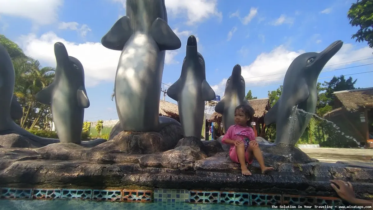 Wisata TeeJay Waterpark seru dan menyenangkan