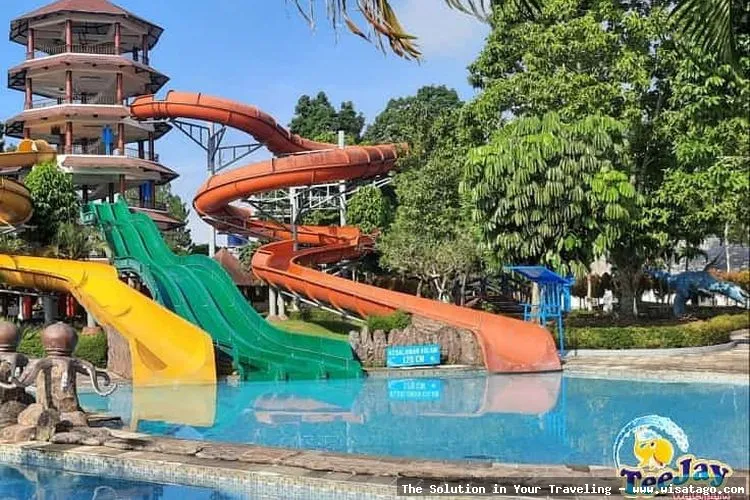 Wisata TeeJay Waterpark seru dan menyenangkan