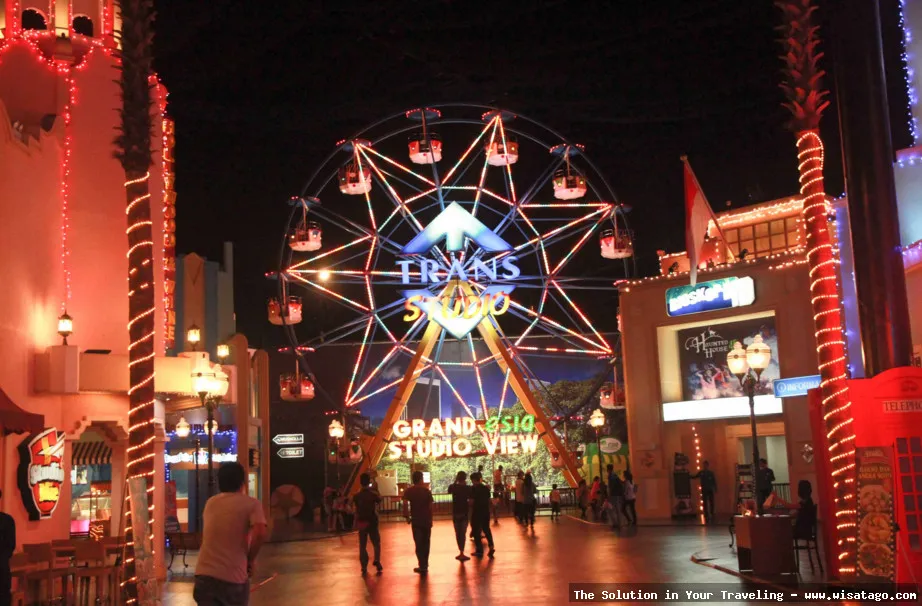 Wisata Trans Studio Bandung seru sekali