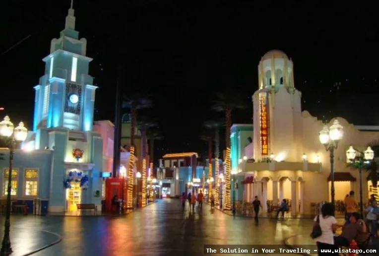Wisata Trans Studio Bandung seru sekali