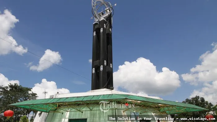 wisata Tugu Khatulistiwa, landmark bersejarah