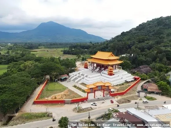 Wisata Vihara Gunung Dewa Siantan indah
