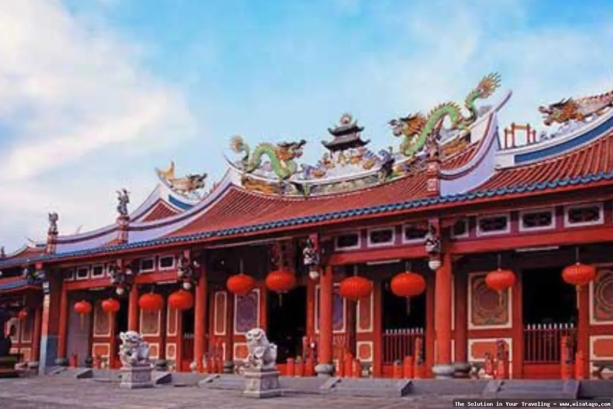 Wisata Vihara Gunung Dewa Siantan indah