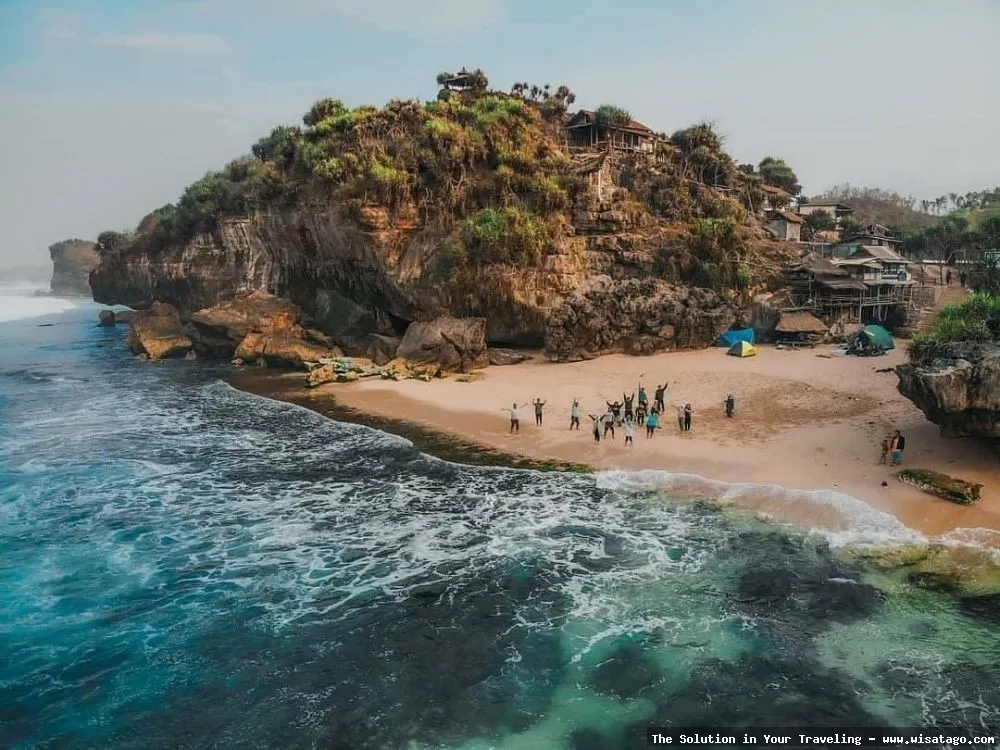 Wisata Watu Lawang: Tips, Harga Tiket, Kuliner, Lokasi, Fasilitas dan Spot Wisata Watu Lawang: Tips, Harga Tiket, Kuliner, Lokasi, Fasilitas dan Spot