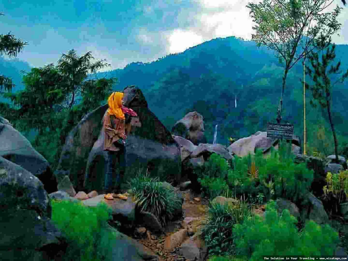 Wisata Watu Lawang yang menawan.