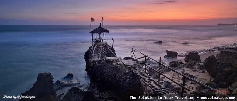 Wisata Watu Lawang, pemandangan menawan.