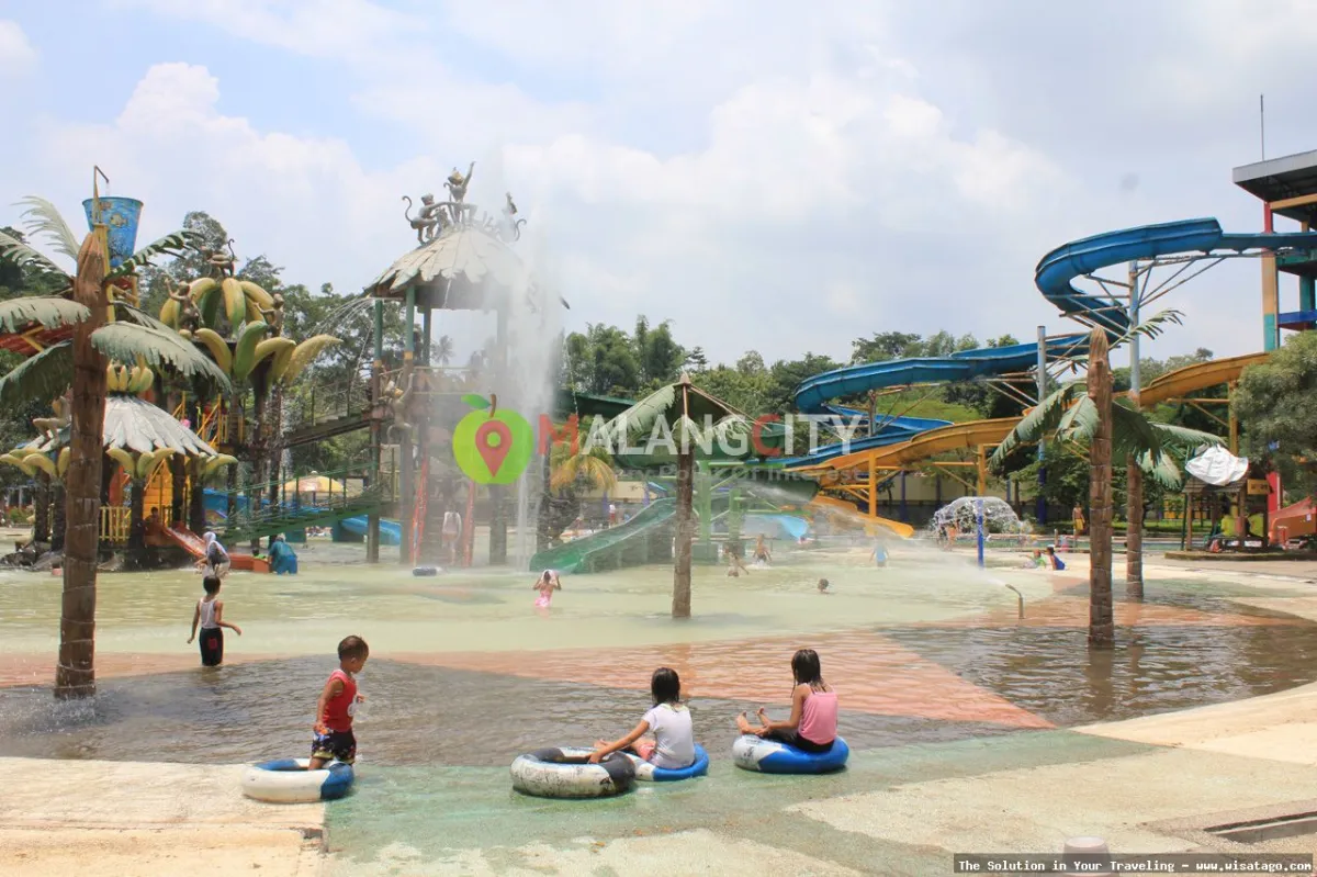 Wisata Wendit Waterpark: keseruan bermain air