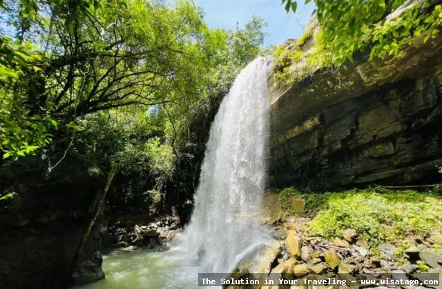 Wisata Wisata Pantai Bersejarah Desa Naibos indah